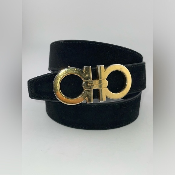 Salvatore Ferragamo Accessories - VTG SALVATORE FERRAGAMO GOLD TONE GANCINI BUCKLE BLACK SUEDE LEATHER BELT 26-30 